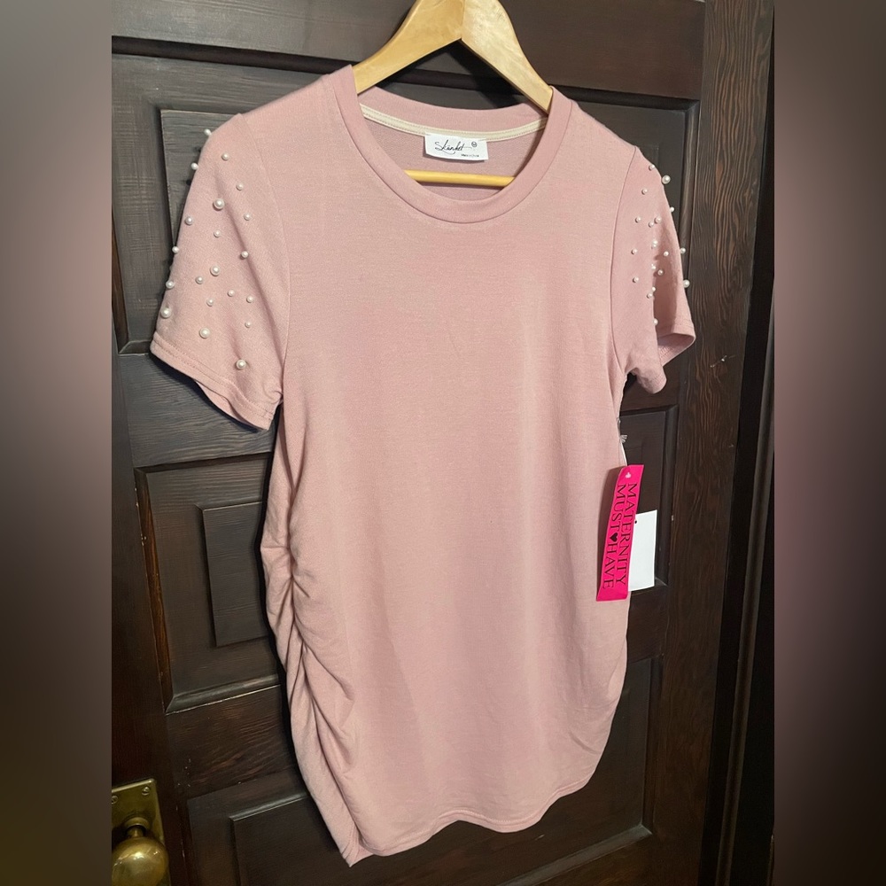 Skonhet Maternity Pink Blouse with pearls on shoulders Size Medium NWT
